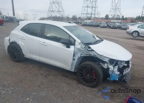 2024 Toyota Gr Corolla Core z USA, uszkodzony, nr VIN JTNABAAE4RA012332